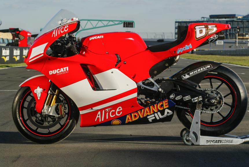 ducati desmosedici gp4