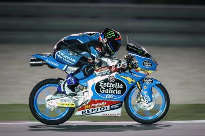 Navarro leads Moto3™ charge in Qatar