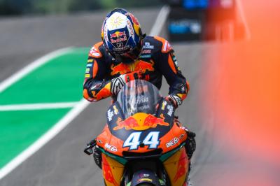 Oliveira tops FP1 in Germany