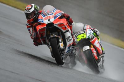 Crutchlow VS Lorenzo, scintille nella FP1