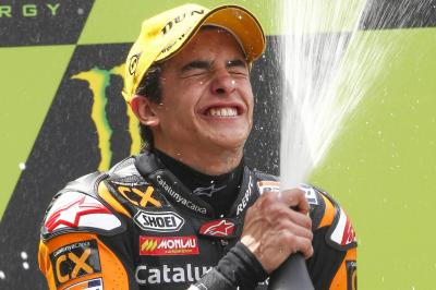 Márquez cumple 100 podios bajo la lluvia de Motegi