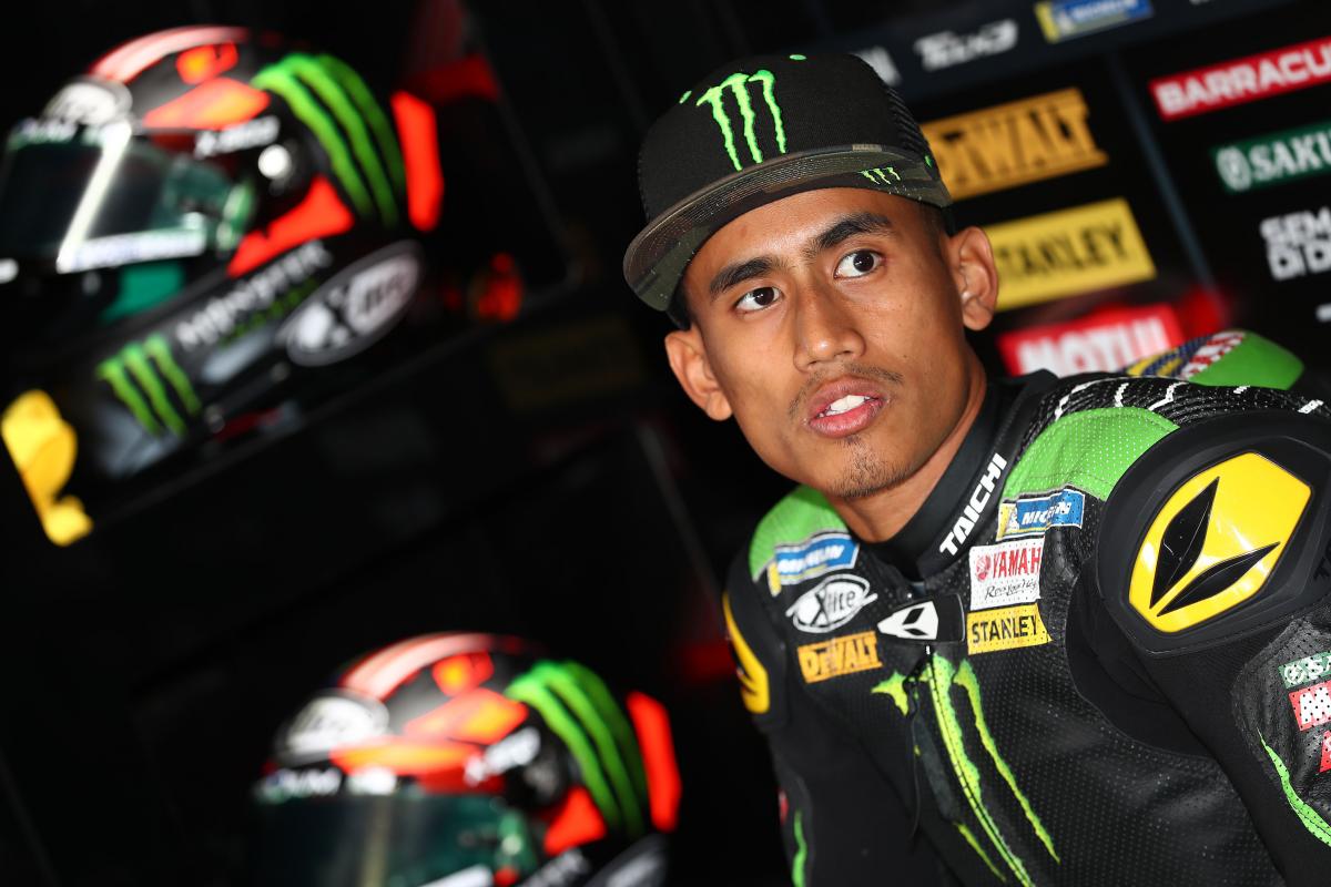 Syahrin takes a tumble in training | MotoGP™