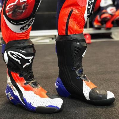 Homenaje de Marc Márquez al 5 veces Campeón del Mundo