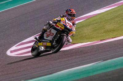 Lowes and Luthi lead the way on Day 3 in Qatar 