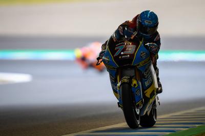 Alex Márquez recupera el control ante las KTM