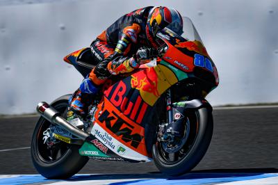 Martín lidera el recital de KTM y Márquez se mantiene firme