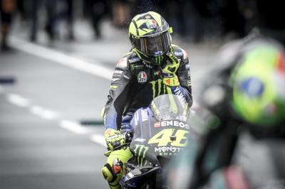 Rossi lidera la segunda unidad de Yamaha 