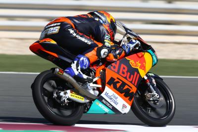 Moto3™ Tag 1: Fernandez gibt in Qatar das Tempo vor