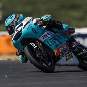 Artigas beats Acosta by 0.003 seconds in Estoril