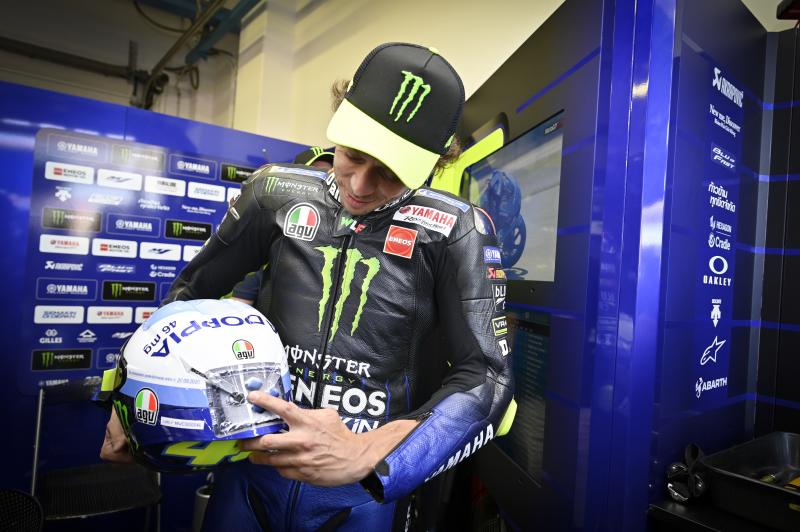 Casque MotoGP Valentino Rossi 2014 – Misano World Circuit – Échelle 1/5 – Altaya