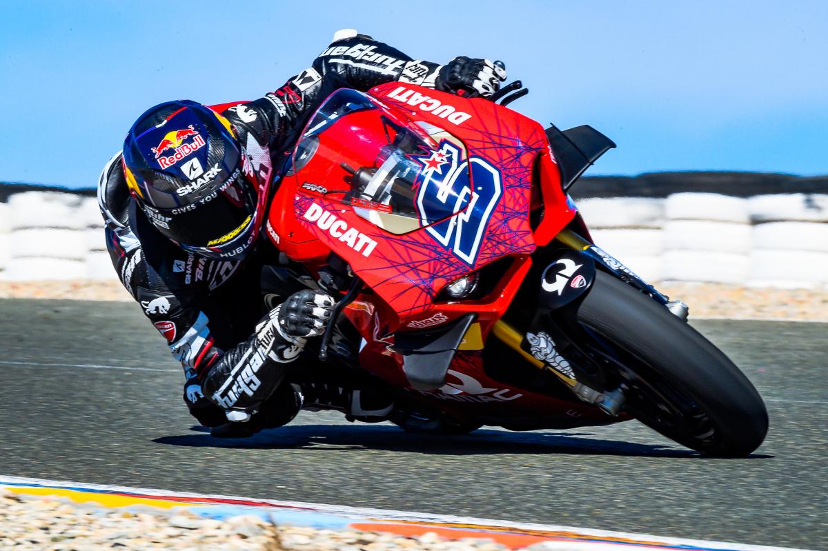 Zarco and Viñales spotted on track in Almeria | MotoGP™