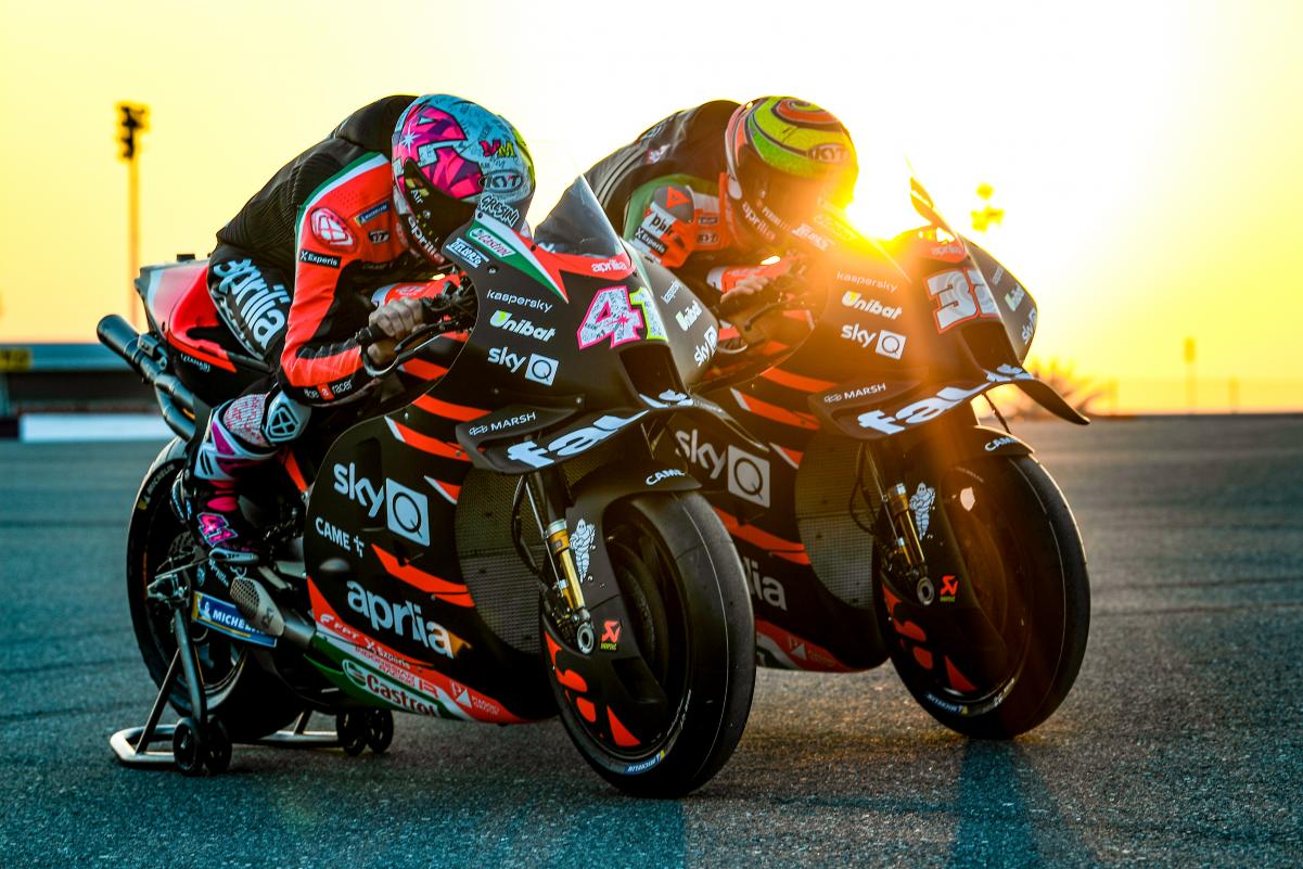 Photo Gallery 21 Aprilia Racing Team Gresini Bikes Motogp