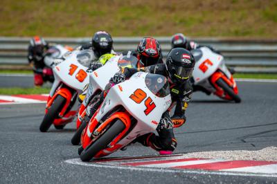 Moto GP - Revisión de la carrera de la Copa Junior de Austria - Interdeportes 3 e 0.small