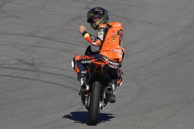 Moto3™ race recap: Acosta takes title in Algarve barnstormer