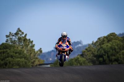 Canet pips Acosta to set fastest ever lap on the Algarve