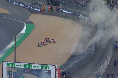 RED FLAG: Moto3™ mayhem as rain causes French GP restart