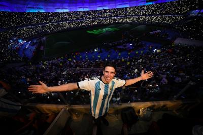 Alex Márquez disfruta de un recital de Messi con Argentina