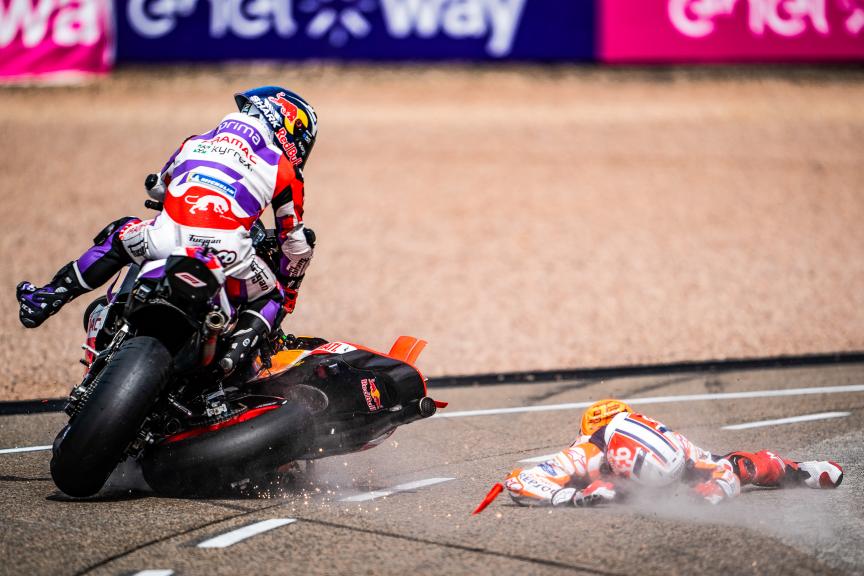 Crash Marquez-Zarco, Liqui Moly Motorrad Grand Prix Deutschland, ©Manu Tormo